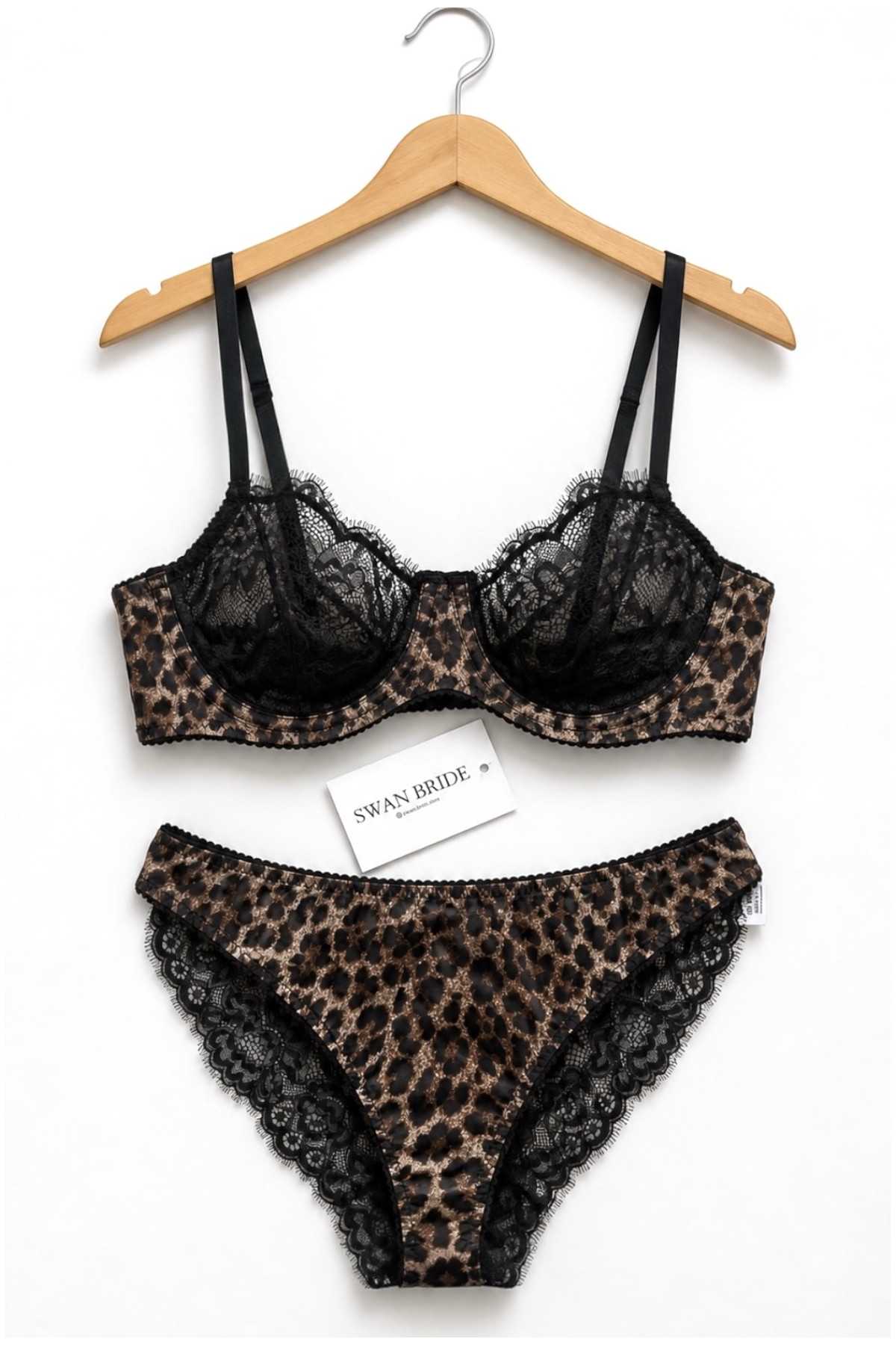SB311- Leo Leopar Fransız...